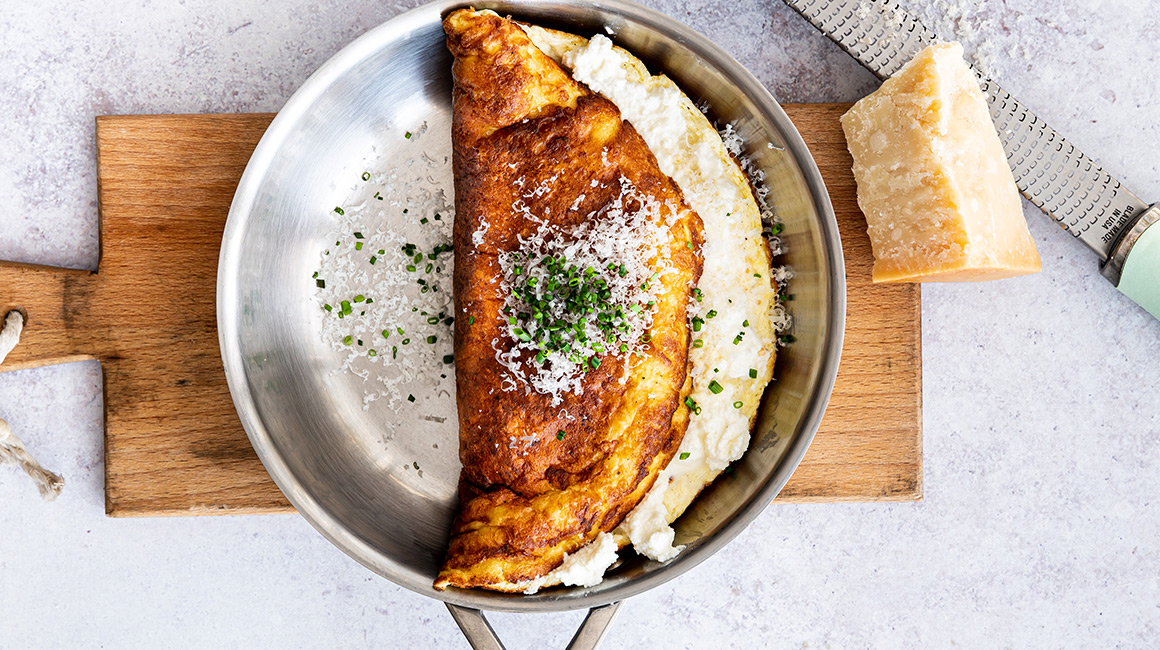 Ricotta and Parmesan omelette soufflé